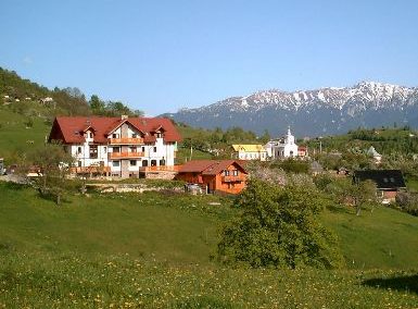 perlenfaenger magura rumaenien villa hermani kurmes